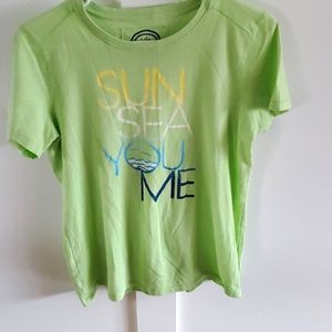 Life is good sun sea you me green womens tshirt size medium